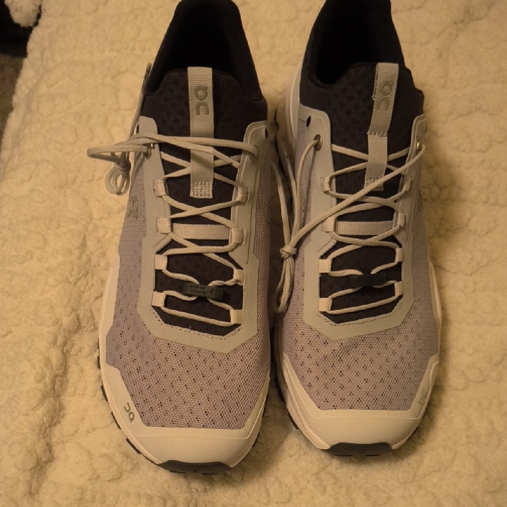 On Running Men's Light Gray Athletic Shoes